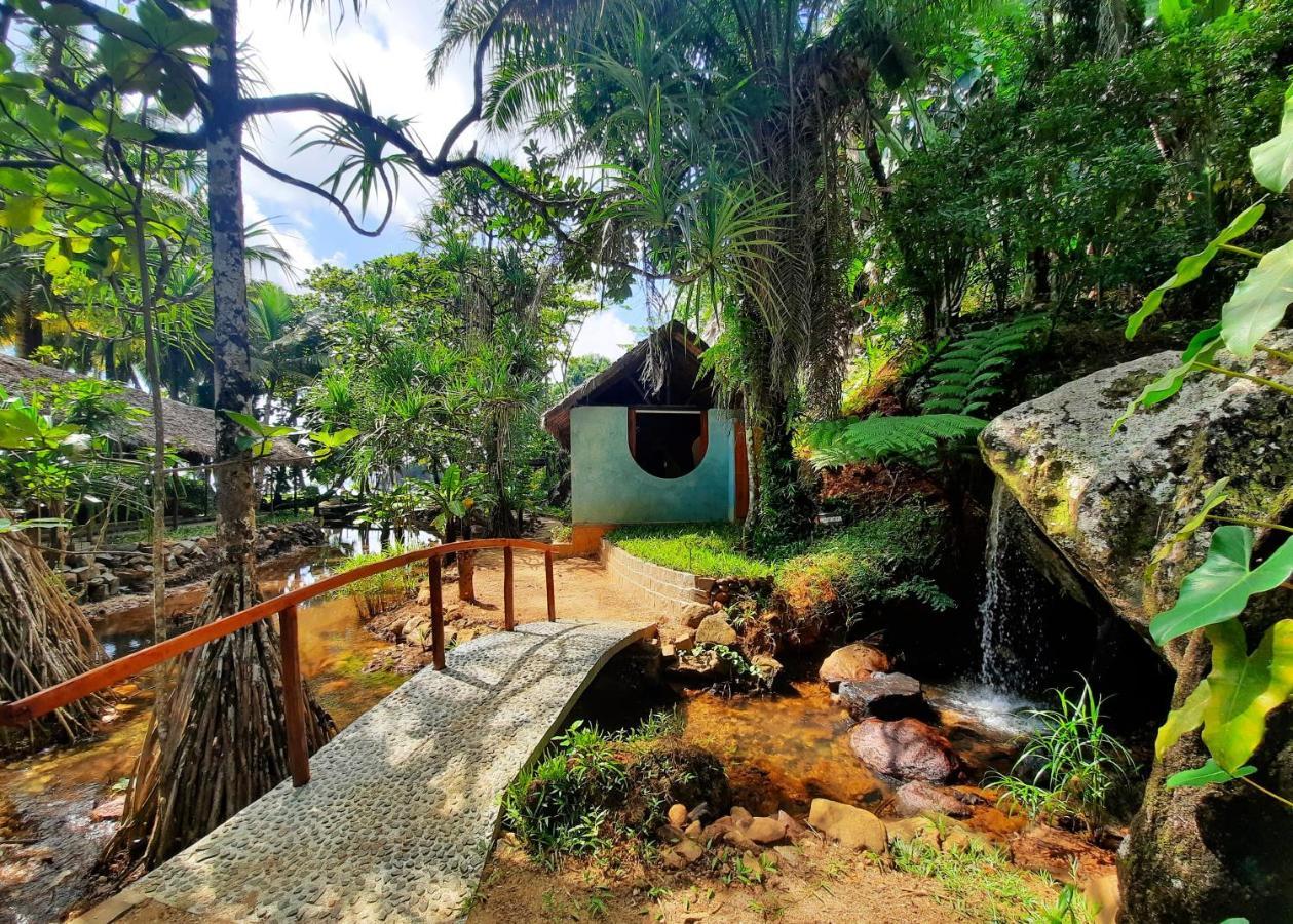 Natiora Green Lodge Ile Sainte-Marie Esterno foto